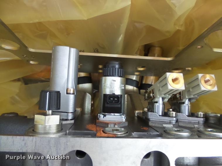 image for item DH9614 (2) three dist SRT2 1MEC