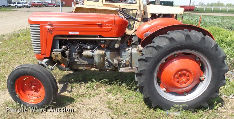 image for item DH9653 Massey-Harris MH-50 tractor