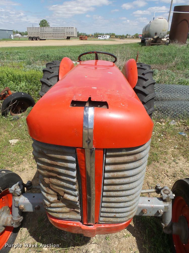 image for item DH9653 Massey-Harris MH-50 tractor