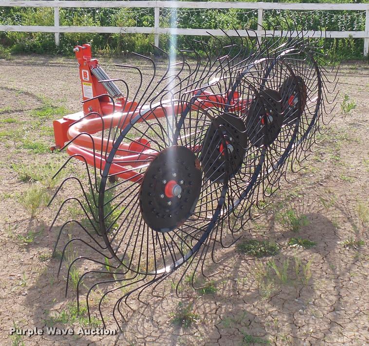 image for item DJ9505 Befco 14-RS2-04R hay rake