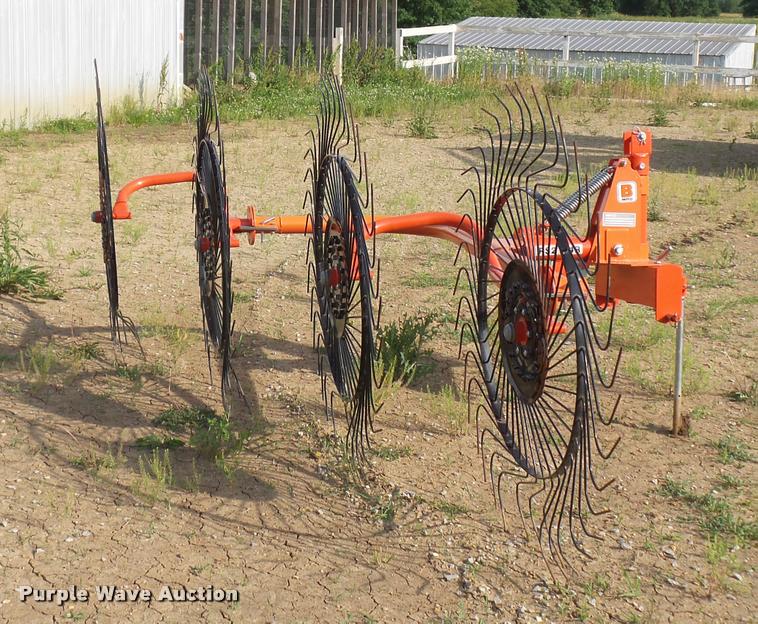 image for item DJ9505 Befco 14-RS2-04R hay rake