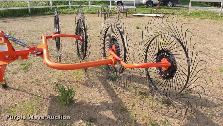 image for item DJ9505 Befco 14-RS2-04R hay rake