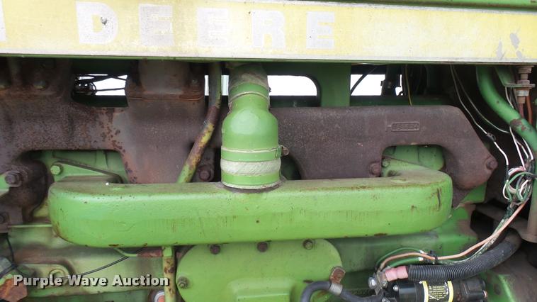 image for item DO9647 1975 John Deere 4430 tractor