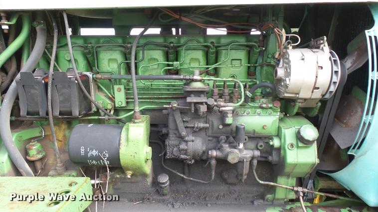 image for item DO9647 1975 John Deere 4430 tractor