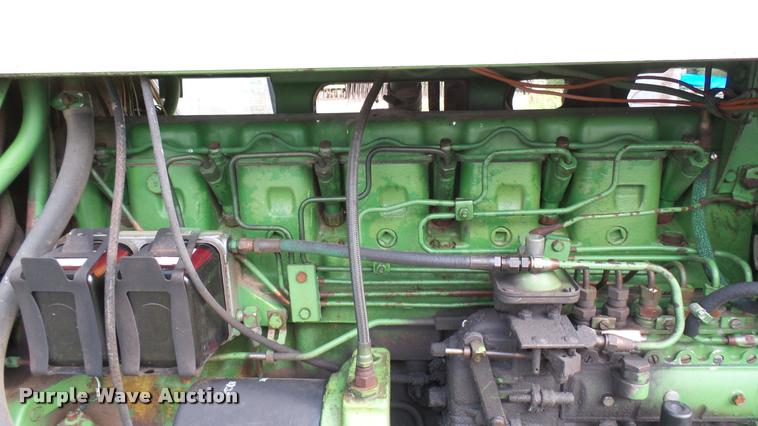 image for item DO9647 1975 John Deere 4430 tractor