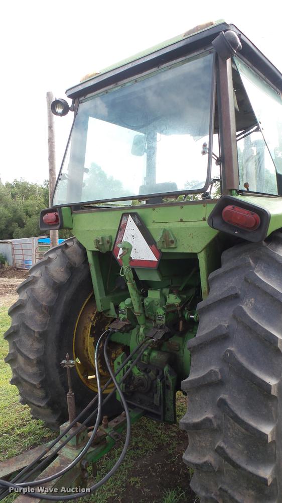 image for item DO9647 1975 John Deere 4430 tractor