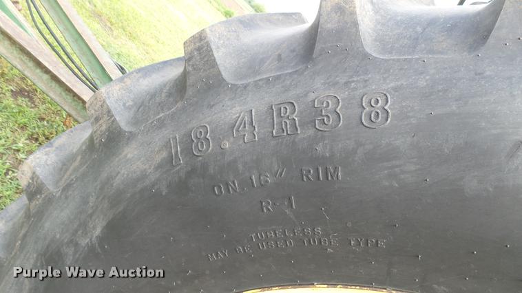 image for item DO9647 1975 John Deere 4430 tractor