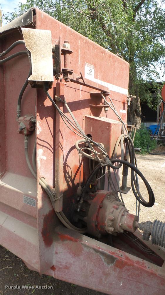 image for item DO9648 Monomixer 1210 feed/mixer wagon