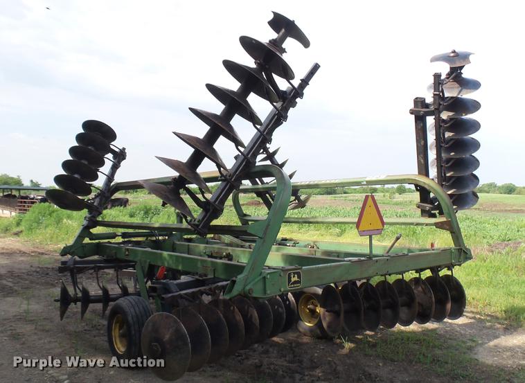 image for item DO9649 John Deere 0235 disk