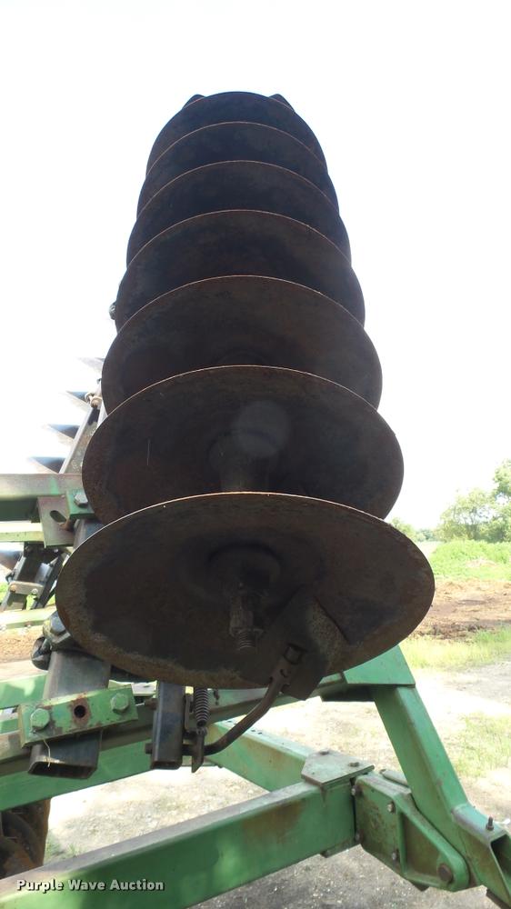 image for item DO9649 John Deere 0235 disk