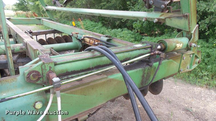 image for item DO9649 John Deere 0235 disk