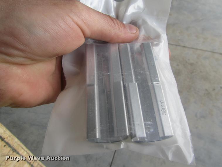 image for item G1037 6.7 kW solar PV system