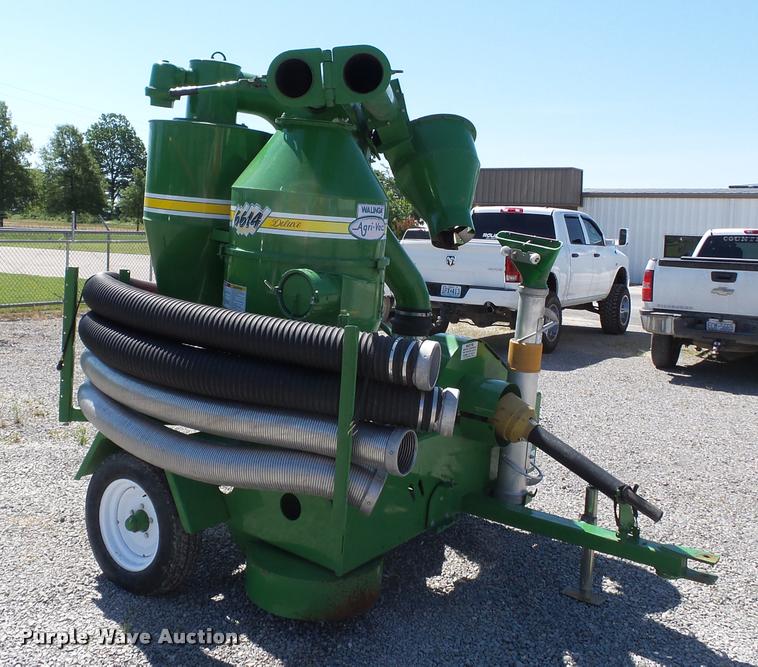 image for item K3275 2013 Walinga 6614DLX grain vacuum