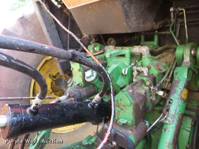 image for item K6472 1983 John Deere 4450 MFWD tractor