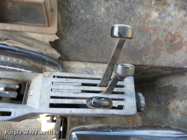 image for item K6472 1983 John Deere 4450 MFWD tractor