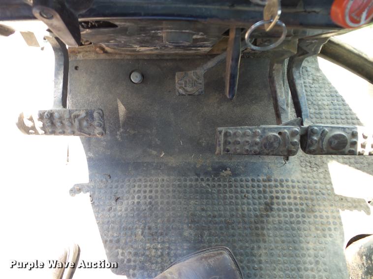 image for item K6472 1983 John Deere 4450 MFWD tractor