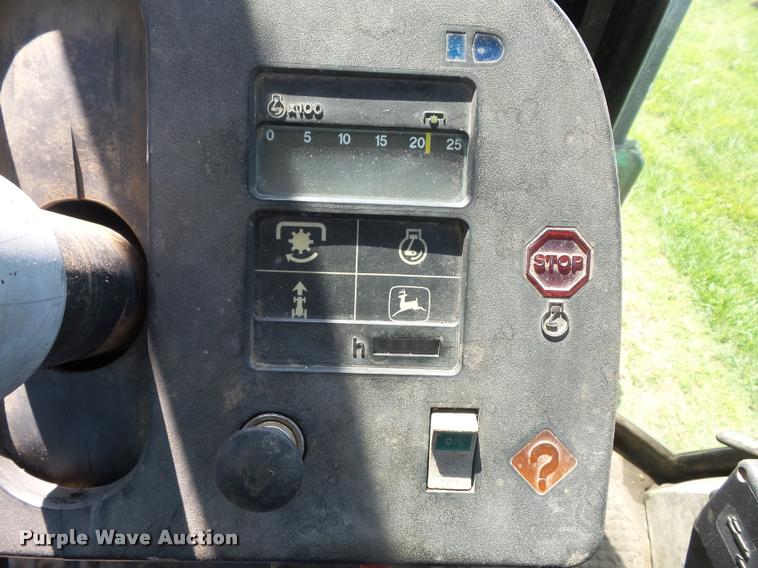 image for item K6472 1983 John Deere 4450 MFWD tractor