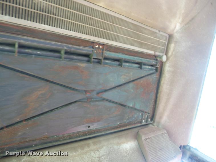 image for item K6472 1983 John Deere 4450 MFWD tractor