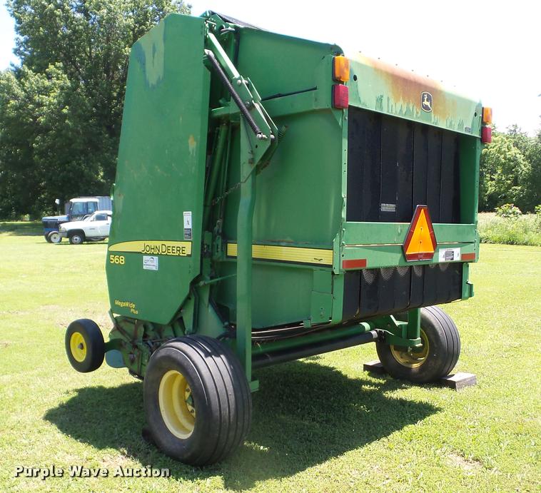 image for item K6475 2007 John Deere 568 round baler