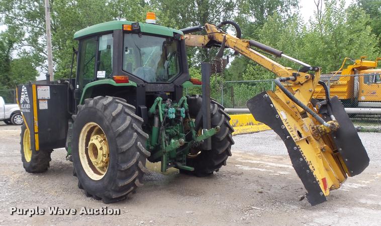 image for item K7637 1999 John Deere 6410 MFWD tractor