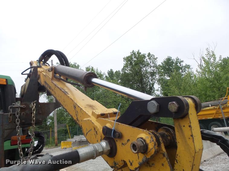 image for item K7637 1999 John Deere 6410 MFWD tractor