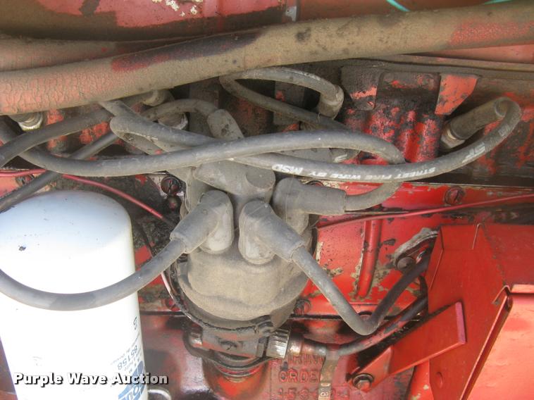 image for item L2330 Farmall 706 tractor