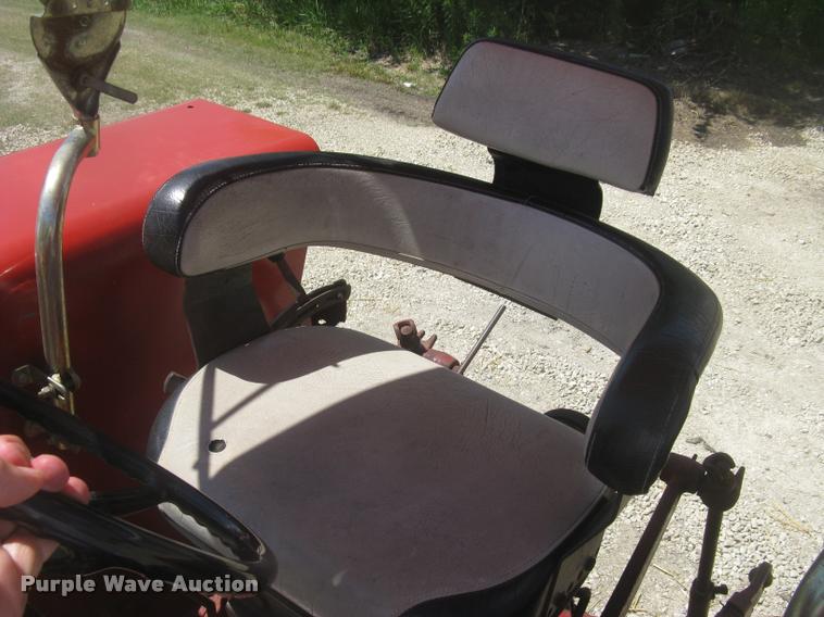 image for item L2330 Farmall 706 tractor