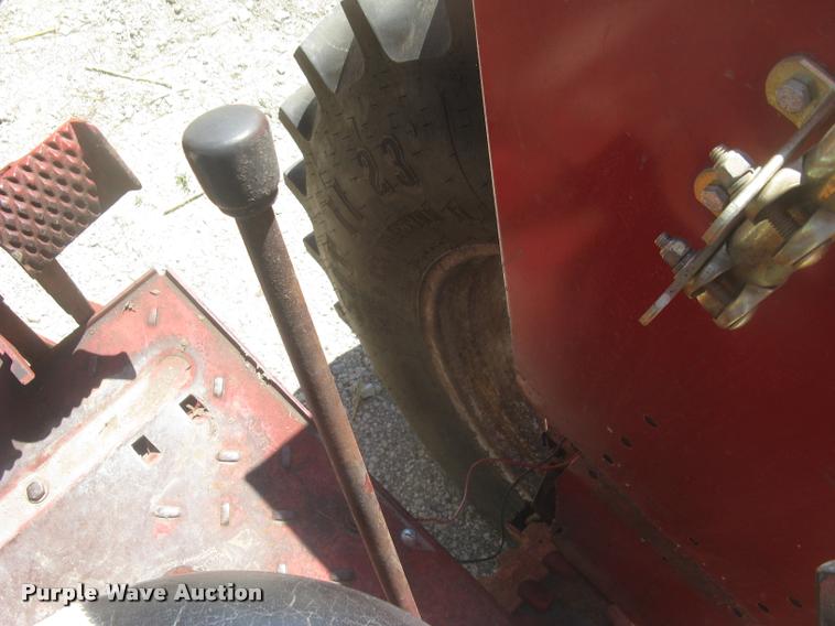 image for item L2330 Farmall 706 tractor
