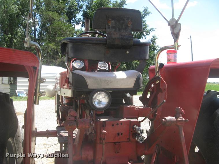 image for item L2330 Farmall 706 tractor