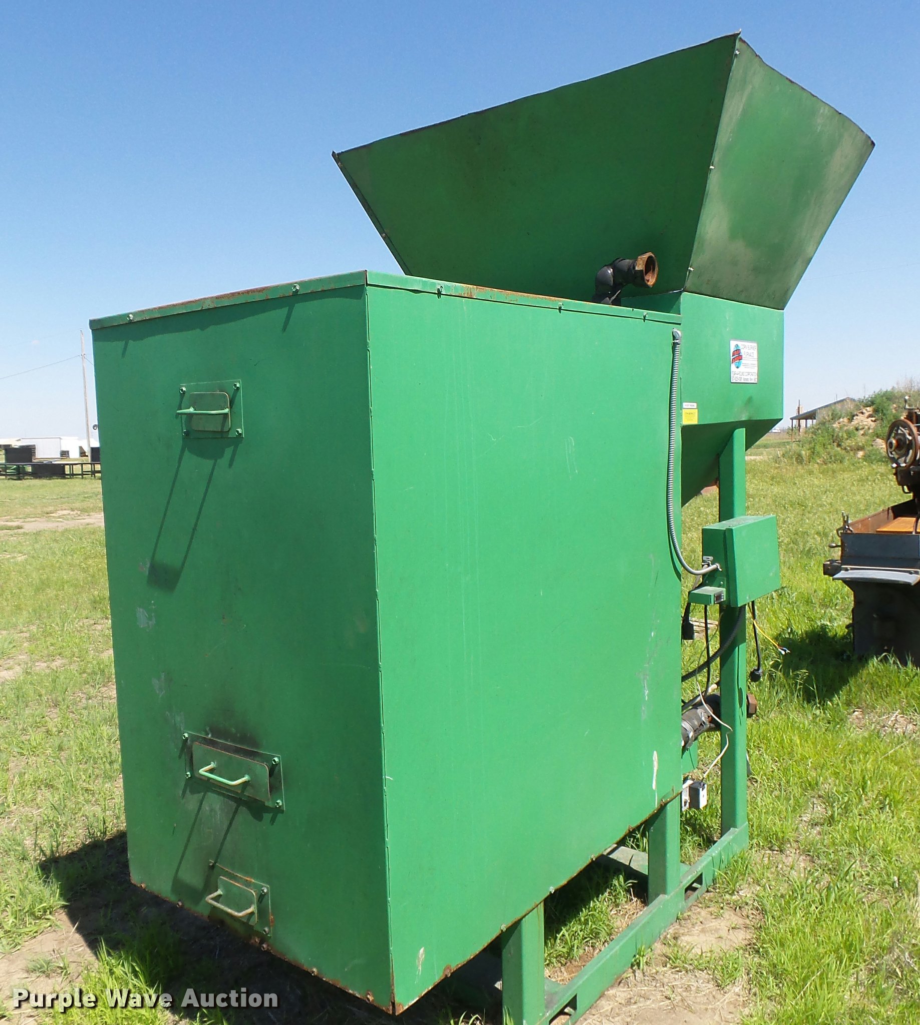 YearARound 950 corn burner furnace in Sublette, KS Item DB2606 sold