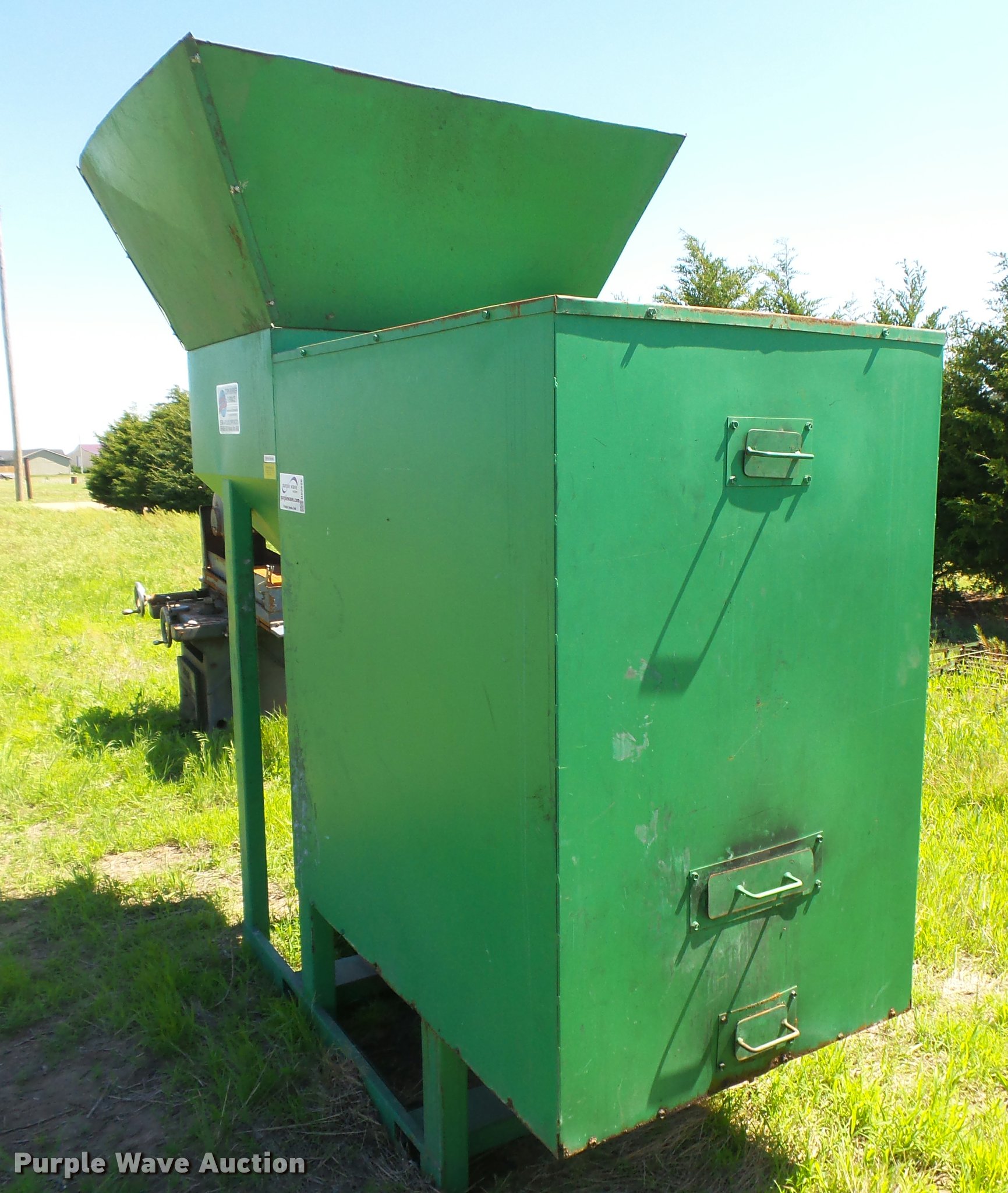 YearARound 950 corn burner furnace in Sublette, KS Item DB2606 sold Purple Wave
