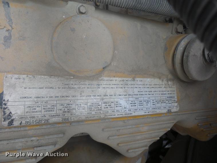 image for item BS9478 1992 Ford LTL9000 semi truck