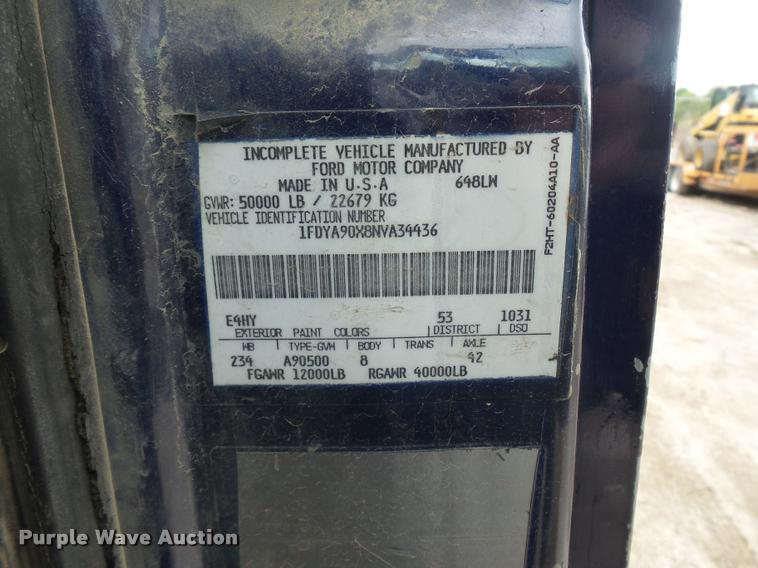 image for item BS9478 1992 Ford LTL9000 semi truck