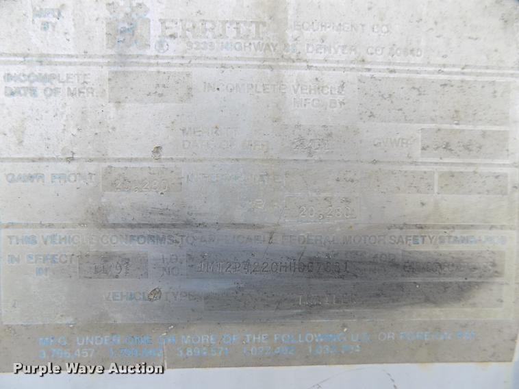 image for item BZ9725 1992 Merritt E42X96X80XBX2XCS double hopper grain trailer