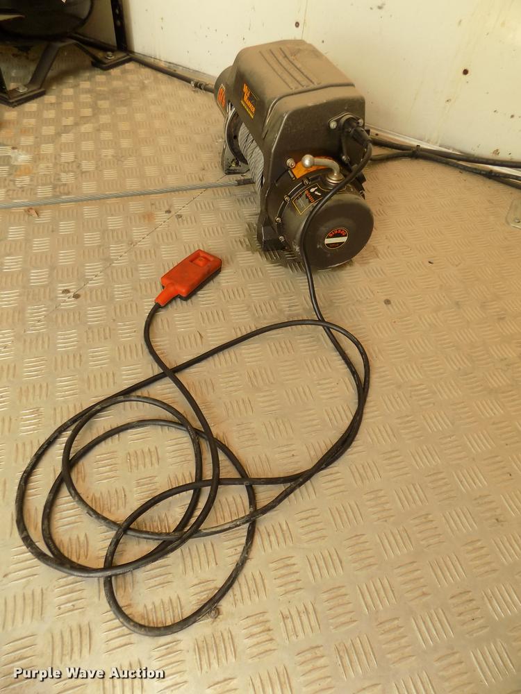 image for item DA0711 2002 Vintage enclosed car trailer