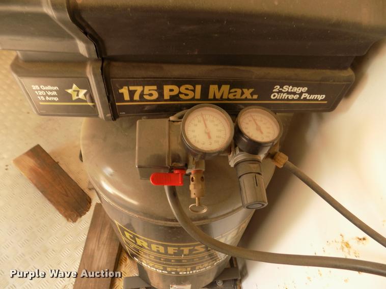 image for item DA0711 2002 Vintage enclosed car trailer