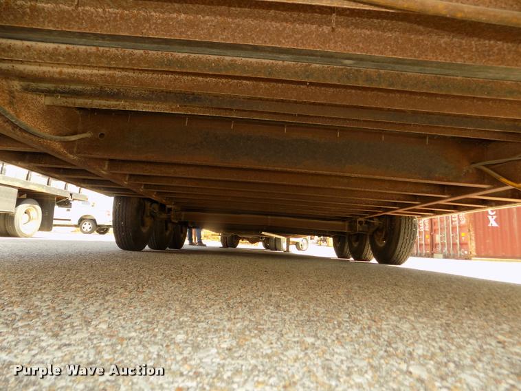 image for item DA0711 2002 Vintage enclosed car trailer