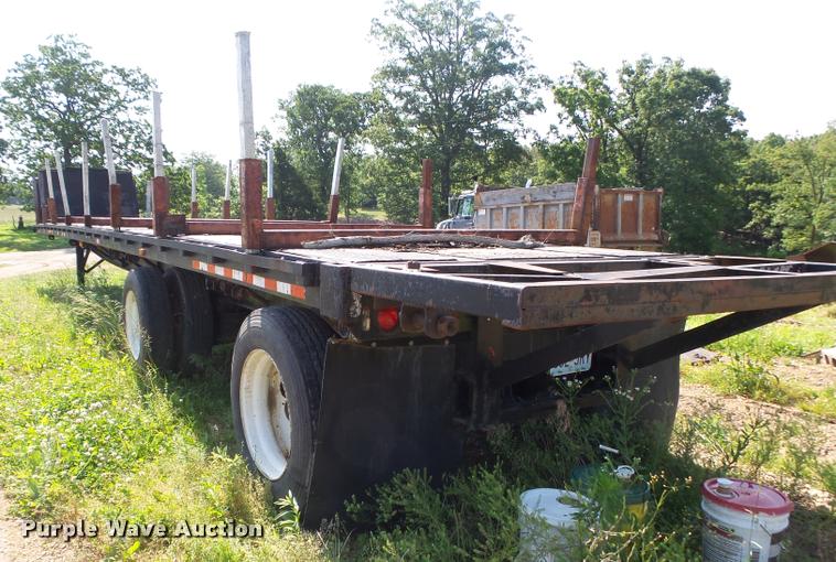 image for item DA2734 1988 Great Dane flatbed trailer