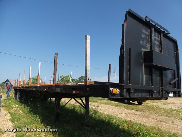 image for item DA2734 1988 Great Dane flatbed trailer