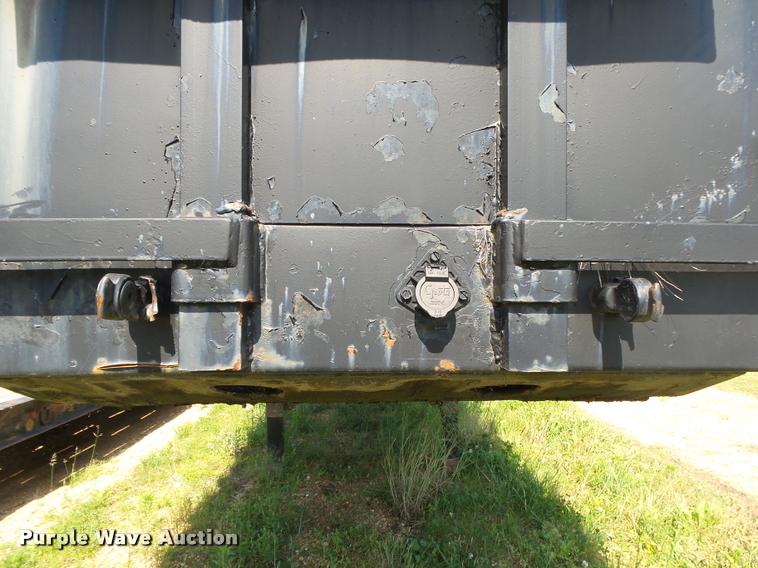 image for item DA2734 1988 Great Dane flatbed trailer
