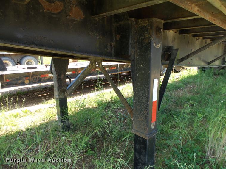 image for item DA2734 1988 Great Dane flatbed trailer