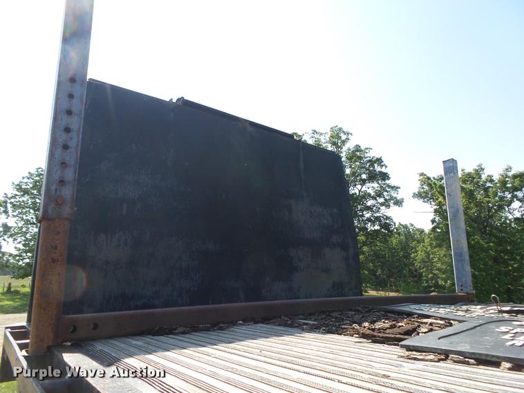 image for item DA2734 1988 Great Dane flatbed trailer