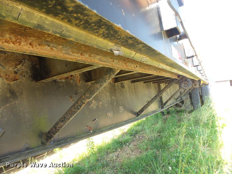 image for item DA2734 1988 Great Dane flatbed trailer