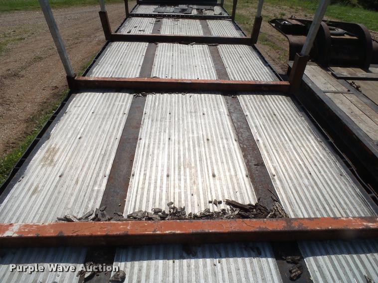 image for item DA2734 1988 Great Dane flatbed trailer