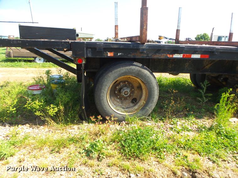 image for item DA2734 1988 Great Dane flatbed trailer