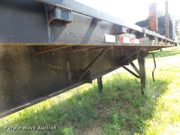 image for item DA2734 1988 Great Dane flatbed trailer