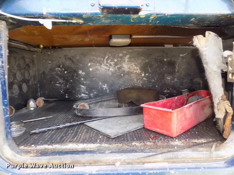 image for item DA3020 1998 Freightliner Century Class semi truck