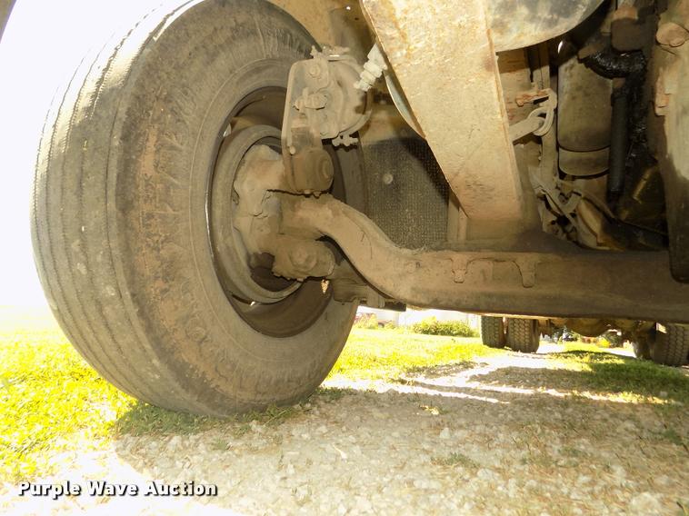 image for item DA3020 1998 Freightliner Century Class semi truck