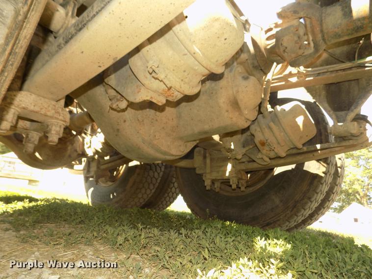 image for item DA3020 1998 Freightliner Century Class semi truck