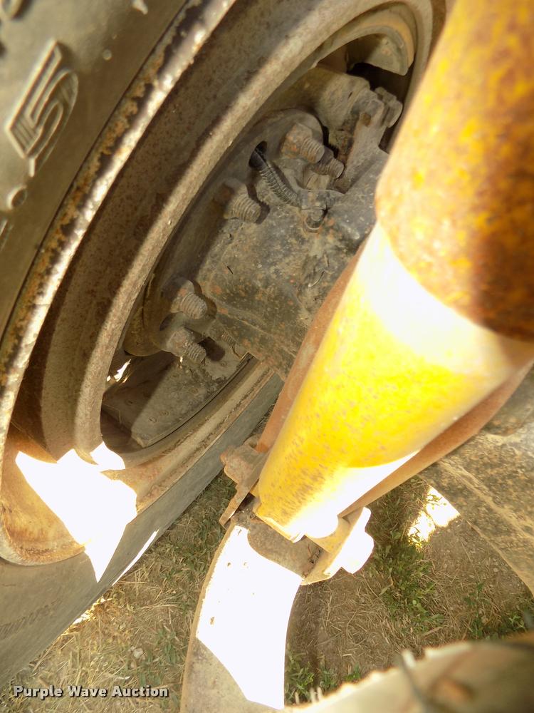 image for item DA3020 1998 Freightliner Century Class semi truck